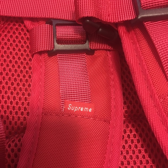 Supreme Backpack SS18 - Picture 3 of 5